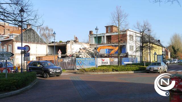 Aannemer start met sloop No Limits en ex-bib 