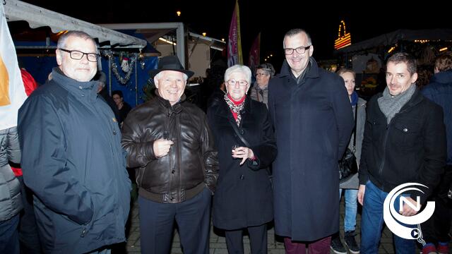  Gezellige eindejaarsdrink op  Astridplein