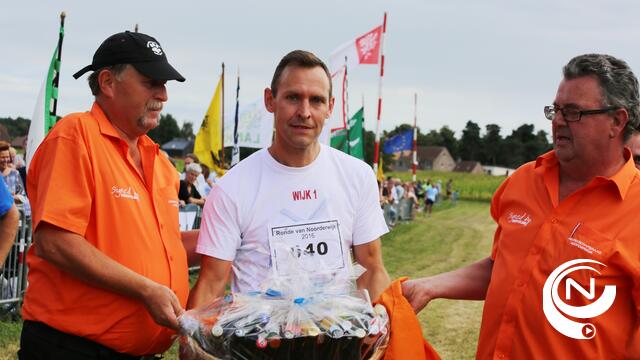 Ronde van Noorderwijk : cadokorf voor Roel Coremans 40 jaar deelnemer (3)