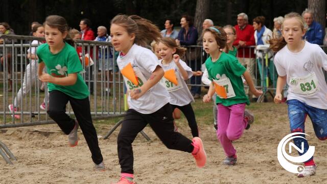 1.000 schoolkinderen op jaarlijkse scholenveldloop Lilse Bergen - extra foto's