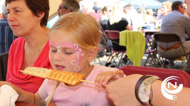 1.500 fans genieten van zonovergoten Hoppin' Around Goes Retro