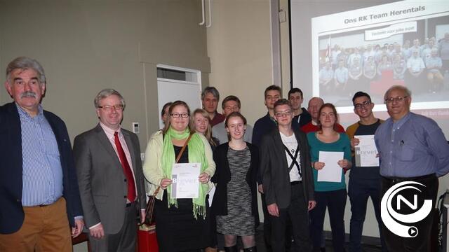 Rode Kruis Herentals blikt terug op druk jubileumjaar en reikt diploma's uit 