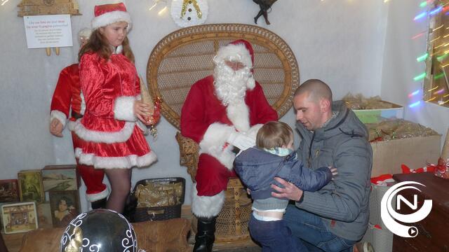 Kerstman woont naast 't Palmenhof Bouwel 