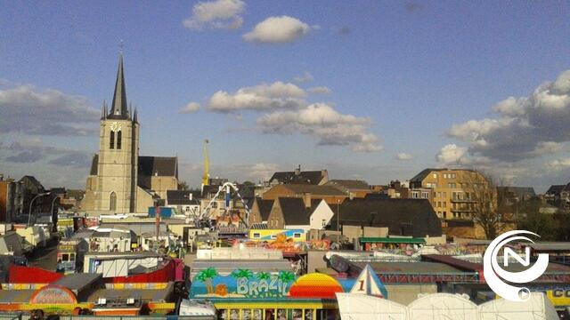 Palmenmarkt : spectaculaire lasershow op openingsdag