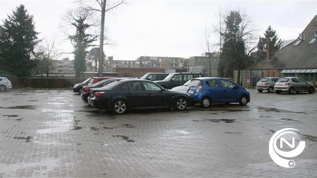 Aanleg en opknappen parking achter zaal 't Hof is echt nodig 