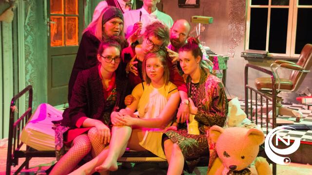 Theatergroep Het Vierde Oor en Tejaterbende Oeps! spelen Phantasmapolis 