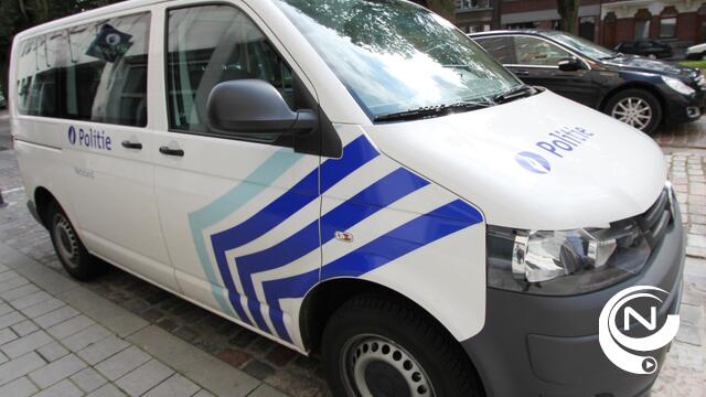 Politie Neteland : zoekactie met speurhonden in Molenbos