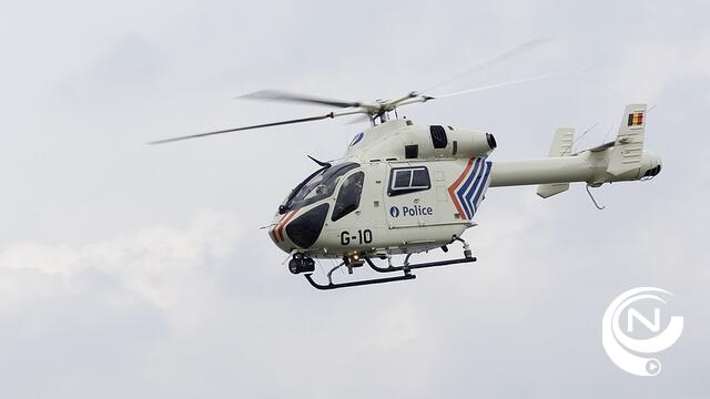 Politie Neteland pakt drugsverdachte (25)  op in  Servaas Daemsstraat Noorderwijk : helikopter ingezet