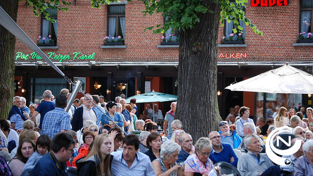 Nieuwe uitbaters café De Pot van Keizer Karel failliet