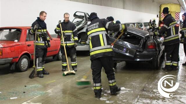 Kettingbotsing met 3 doden in nieuwe tunnel Kasterlee (rampenoefening)