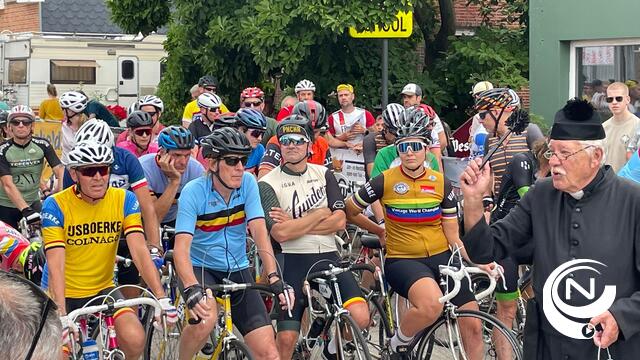 67e WK Retrokoers Kessel lokt massa fans : 'Welle genieten iedere seconde' - Marc & Sam kampioenen