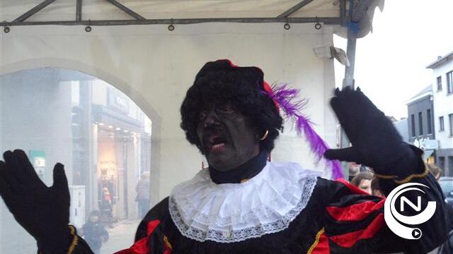 Sint op bezoek in Heistse winkelstraat
