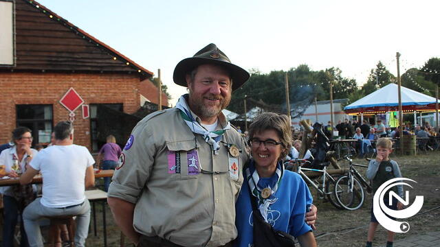 100-jarige scouts zorgen voor nostalgisch spektakel : 'Amai plezant, gouden tijden toen'
