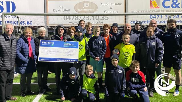 Neos Herentals schenkt cheque €1.200 aan SKS Herentals
