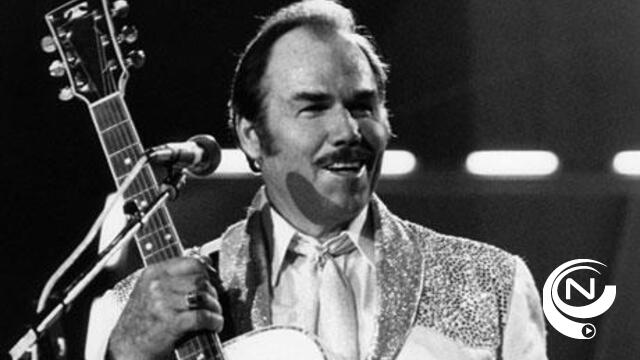 Amerikaanse countryster Slim Whitman (90) overleden