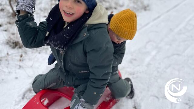 Sneeuwpret aan Toeristentoren De Paepekelders :  beklimming toren nog steeds geen FOD-vergunning 