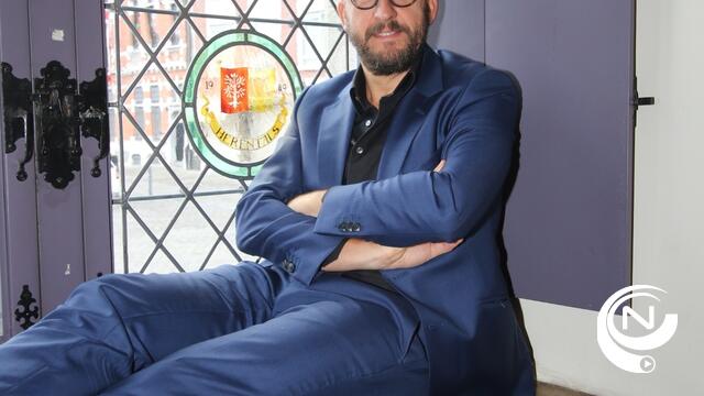 Tom Van Dyck verrast Boeken en Bubbels 