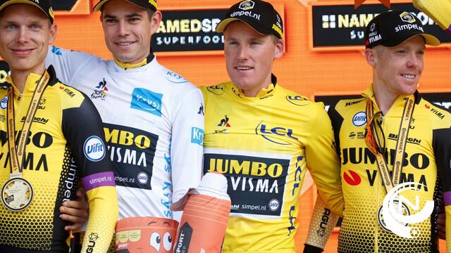 Wout van Aert in het wit, Jumbo-Visma heerst in ploegentijdrit en behoudt truien 