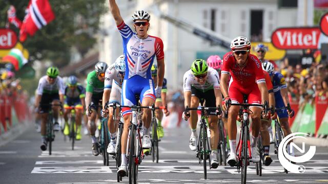 Geprikkelde Démare geeft iedereen lik op stuk in Pau, Sagan stevig in groen