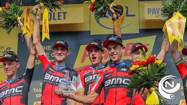 Van Avermaet na 2 jaar opnieuw in het geel: "Wachten op hot seat was de hel" - foto's