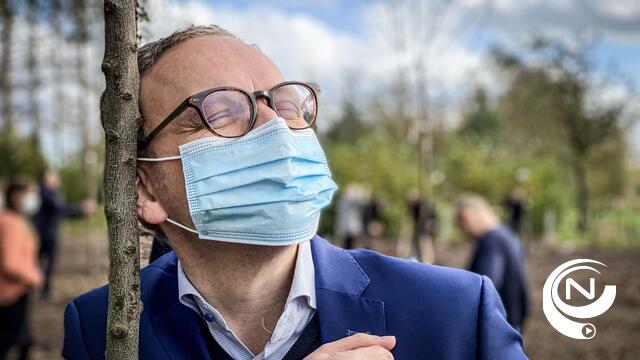 Bedrijf uit Lille plant bomen omdat ze in toekomst geloven