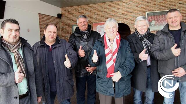 VC Herentals - Beerschot/Wilrijk : Nick Schippers geeft aftrap (1)