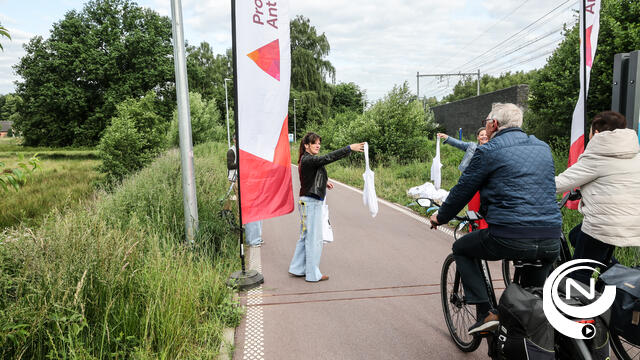 Provincie Antwerpen bedankt fietsers op Wereldfietsdag met actie op F105 in Herentals
