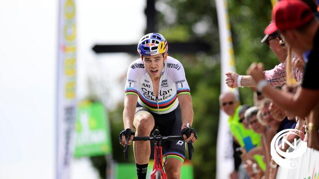  Van der Haar profiteert van pech bij Van Aert om te winnen in Geraardsbergen