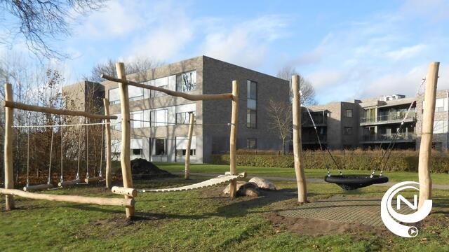 Twee woonzorgcentra krijgen buiten speelplekje voor kinderen