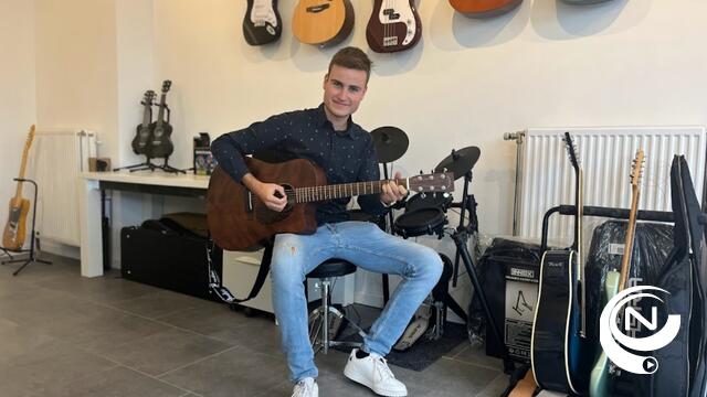 Gelenaar Yarne Luyten : 'Gitaarlessen geven is m'n passie, binnenkort online shop muziekinstrumenten en véél meer'