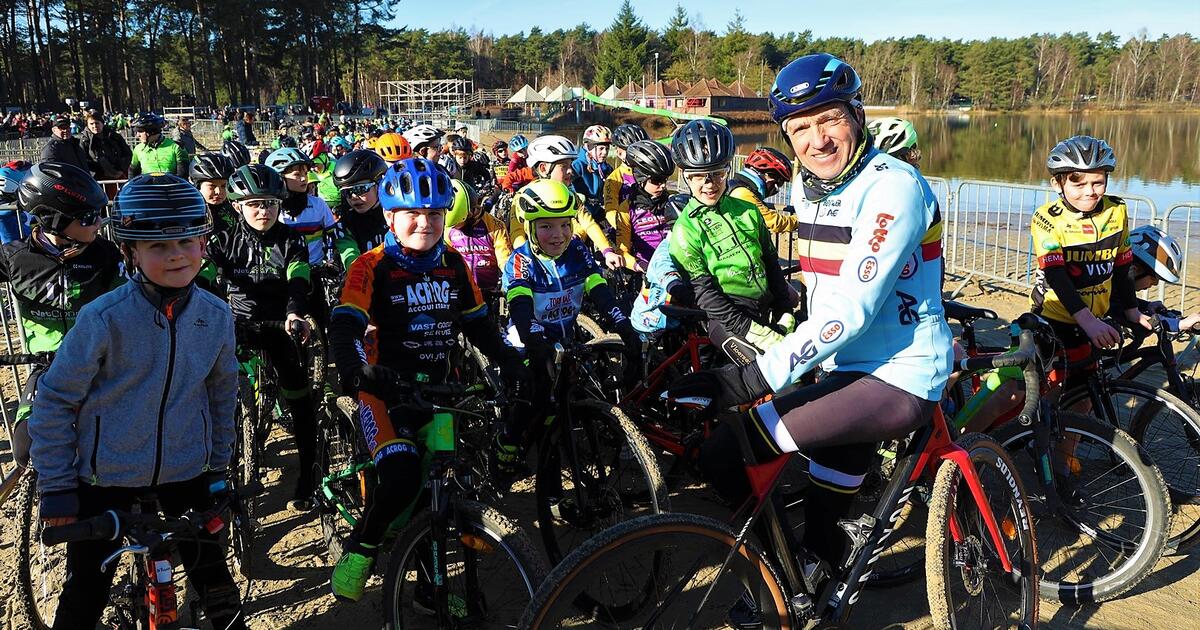 Krawatencross jeugdinitiatie