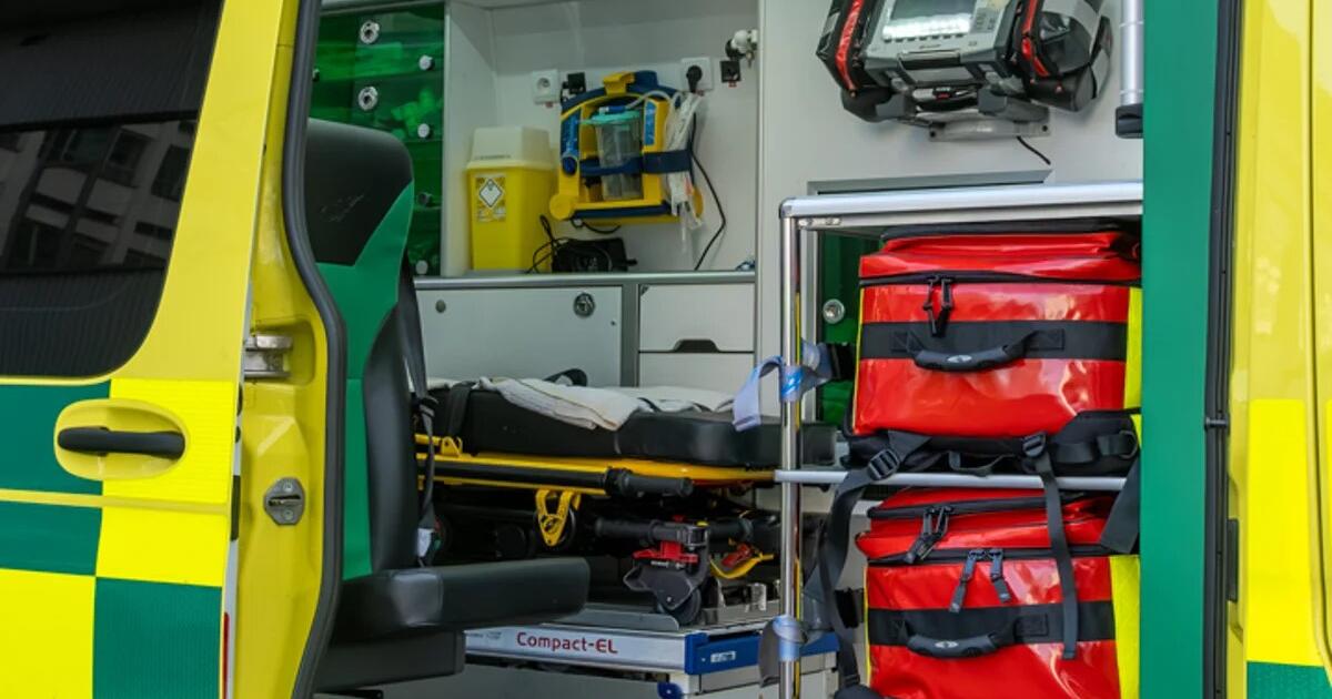 Ambulance rr