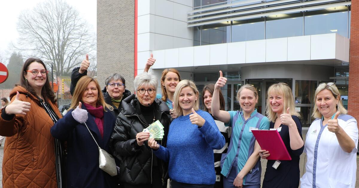 Herentals Boekt cheque aan AZ Herentals