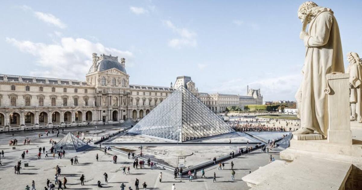 foto Louvre Paris fb