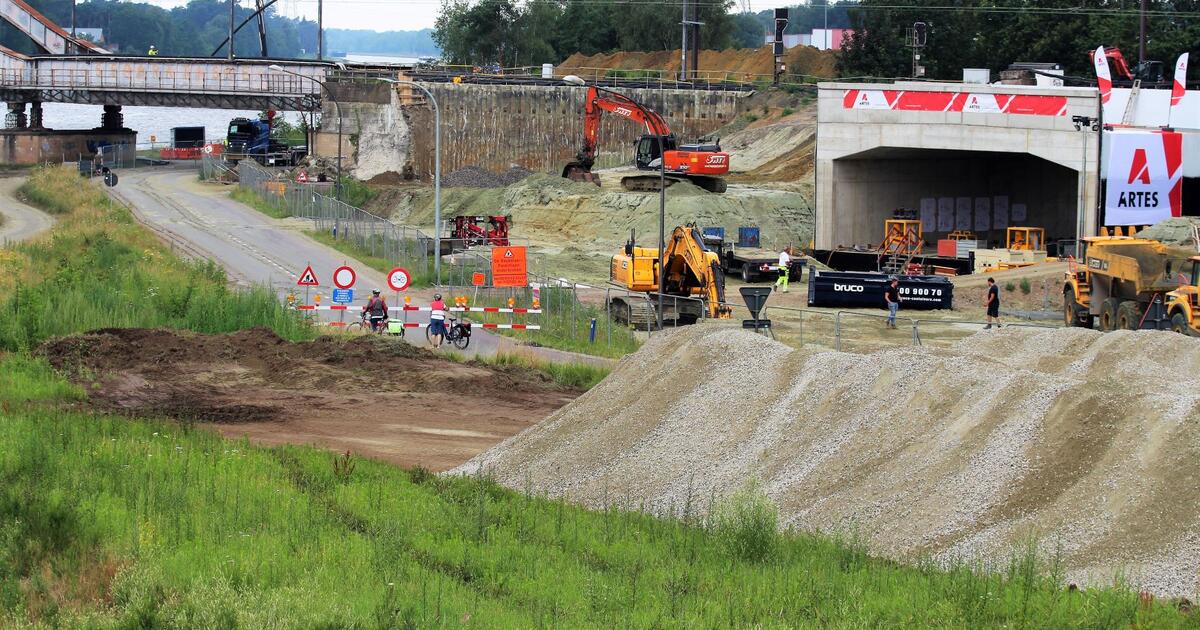 Spoorbrug bouw 202207