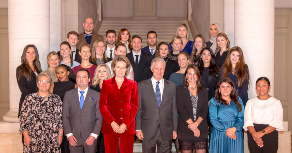 Wit-Gele Kruis bij Koningin ontvangst 
